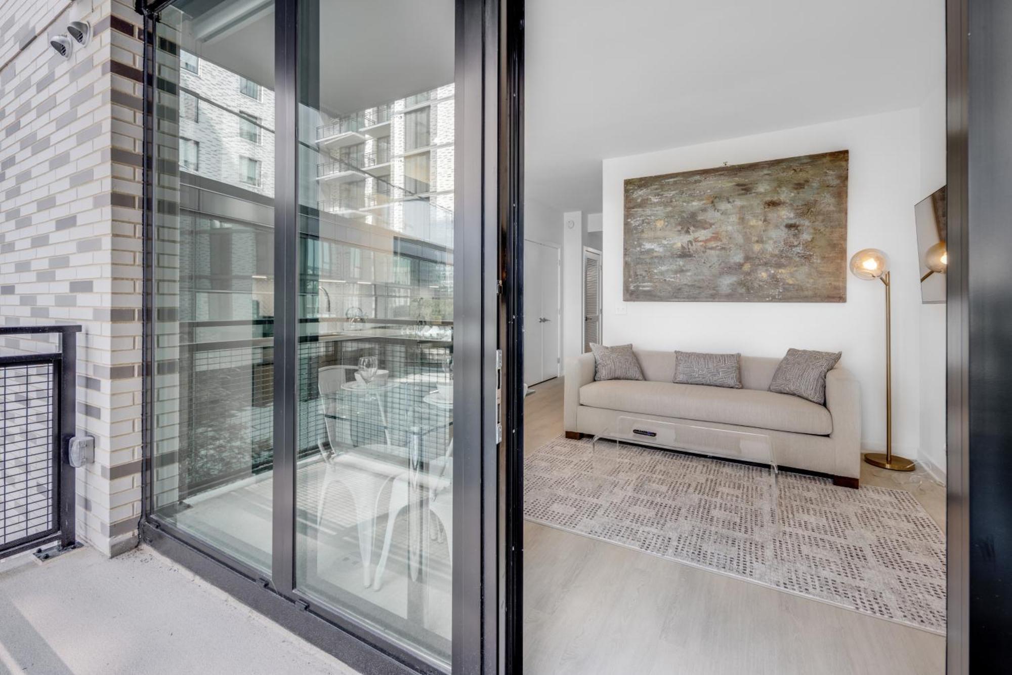 Global Luxury Suites At Capitol Hill Washington Room photo