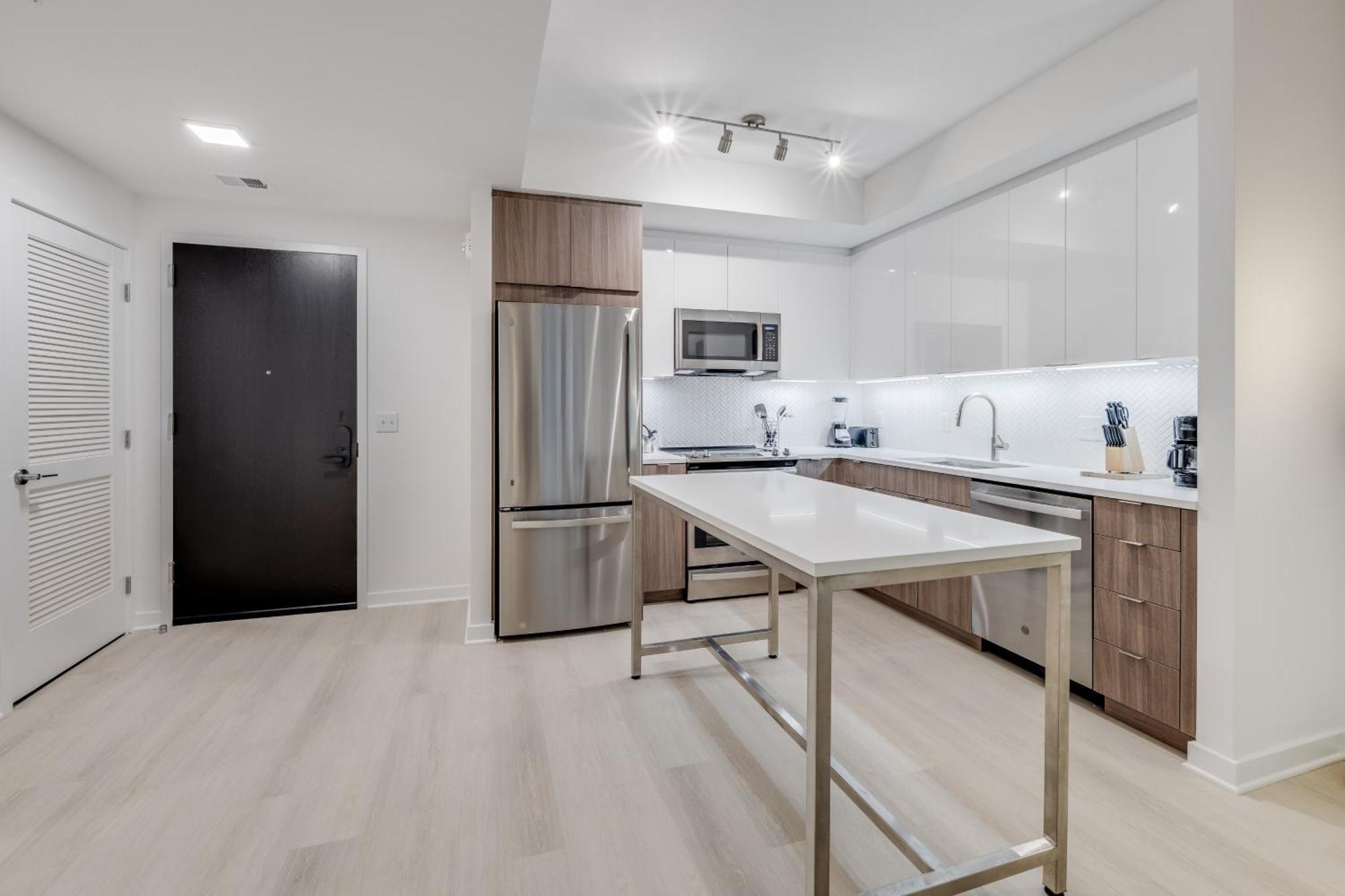 Global Luxury Suites At Capitol Hill Washington Room photo